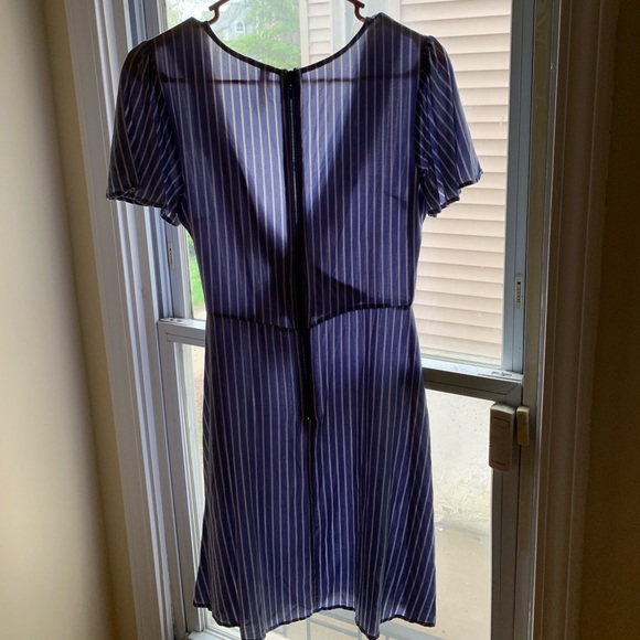 Beautiful Spring Boating Dress - Picture 5 of 7